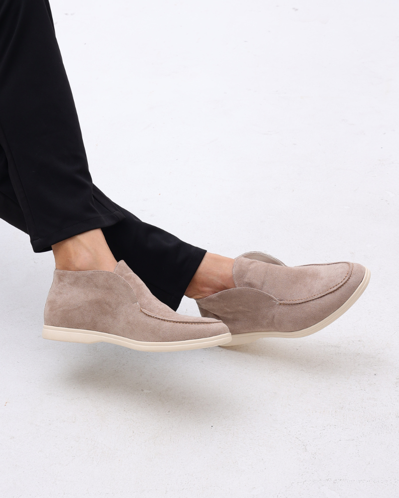 High Suede Loafers — Avelmontis