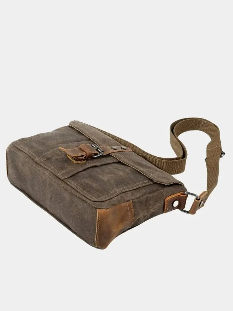 Balmoral Courier Transversal Bag | Bellmont Society
