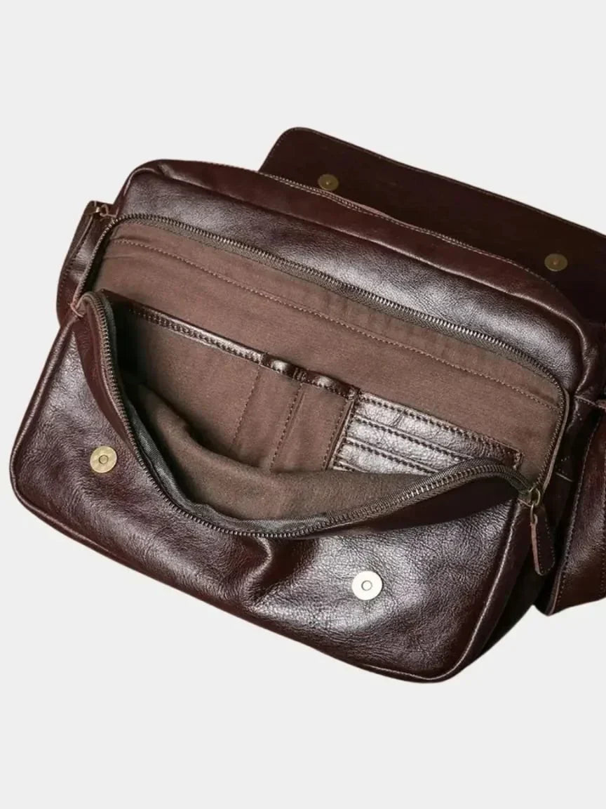 Classic Messenger Leather Bag | Bellmont Society