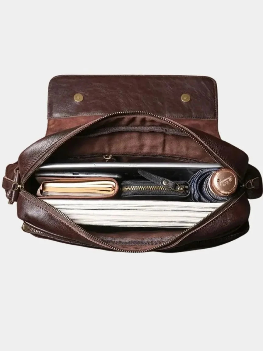 Classic Messenger Leather Bag | Bellmont Society