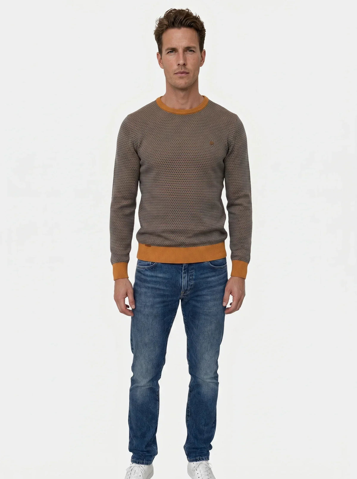 Essential Sweater — Avelmontis
