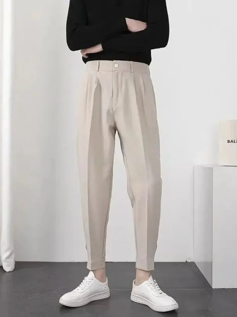Essential Tailored Trousers — Avelmontis