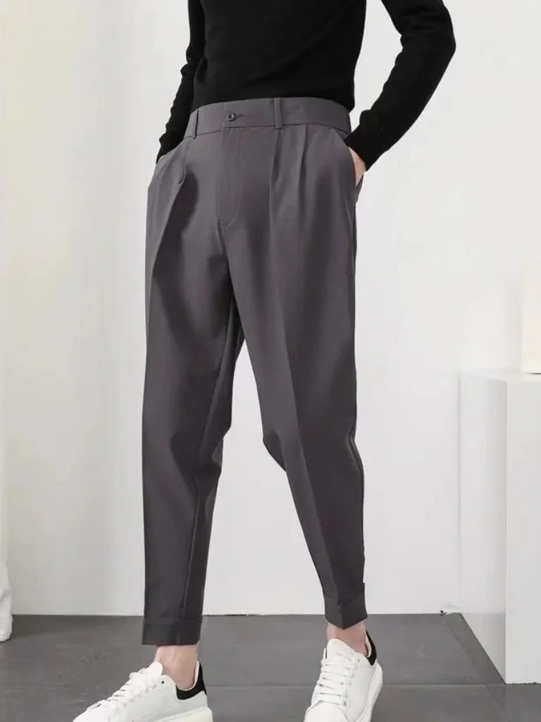 Essential Tailored Trousers — Avelmontis