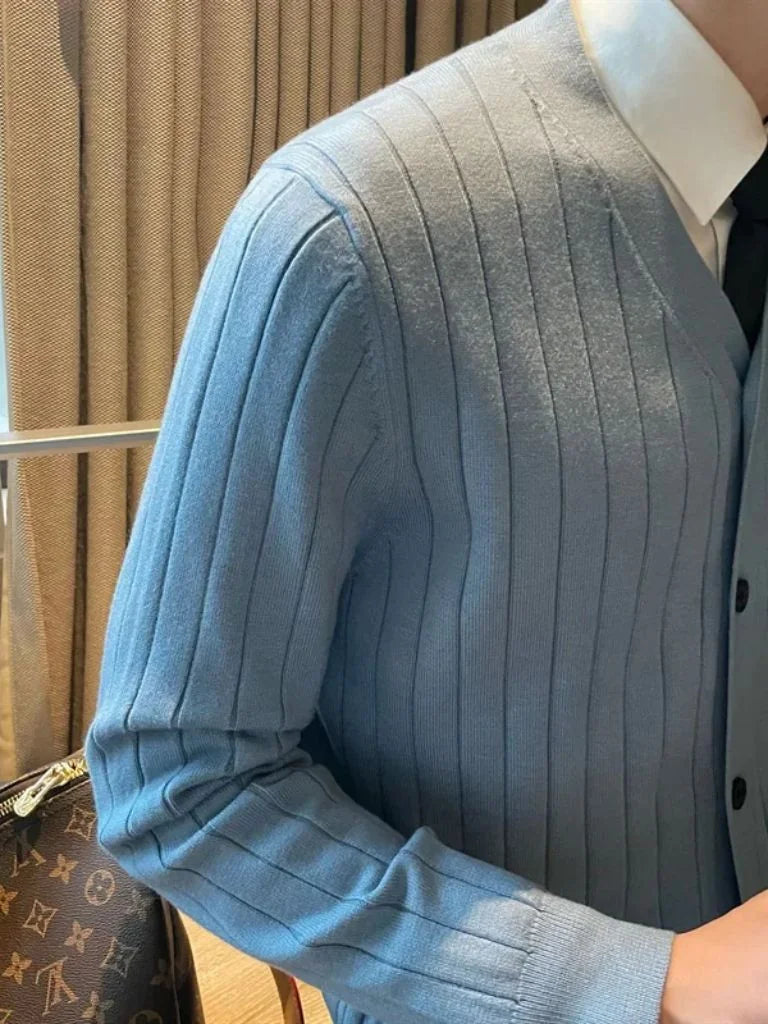 Knit Casual Cardigan — Avelmontis