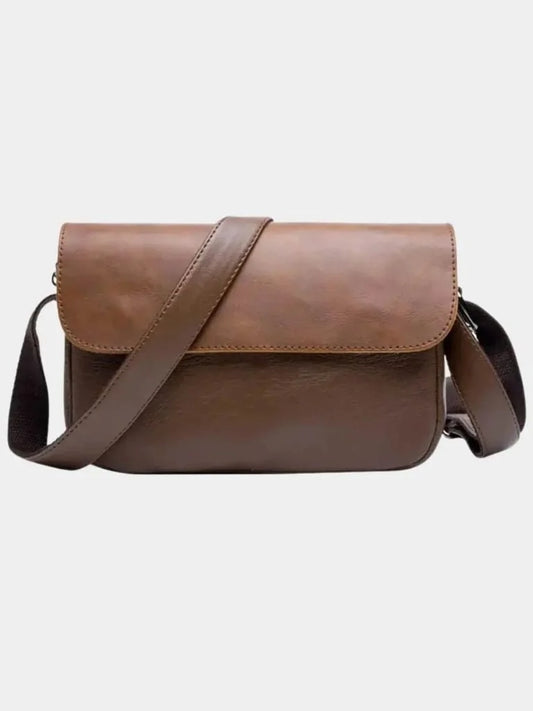 Milan Essential Leather Shoulder Bag — Avelmontis