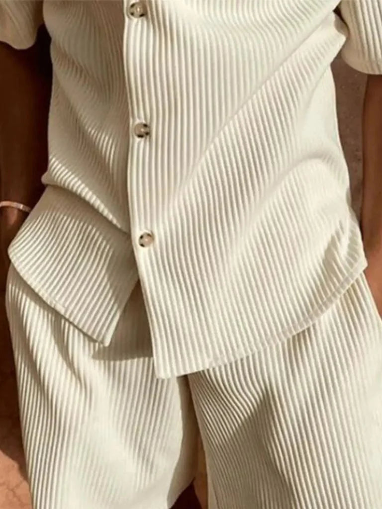 Minimalist Corduroy Set Shorts and Shirt — Avelmontis