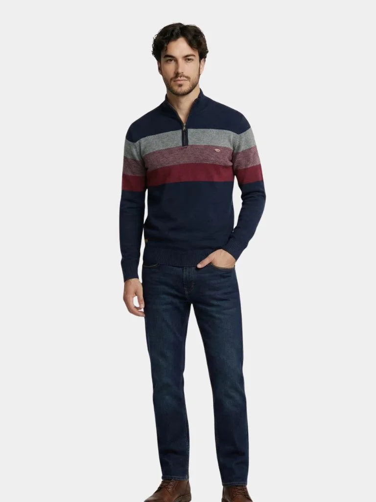 Minimalist High Collar Sweater — Avelmontis