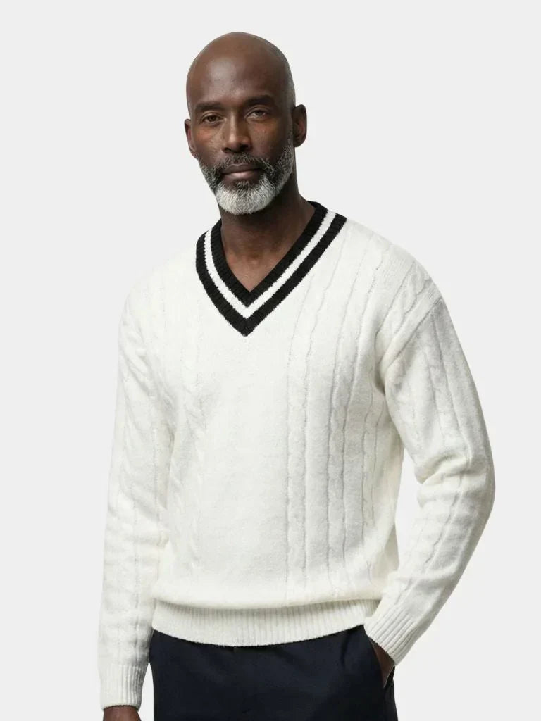 Minimalist V-Neck Sweater — Avelmontis