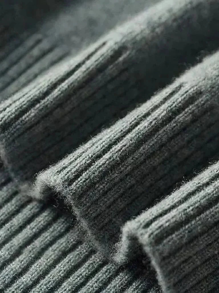 100% Merino Wool Turtleneck Sweater | Bellmont Society